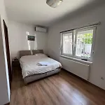 Oasis Royal Apartman *